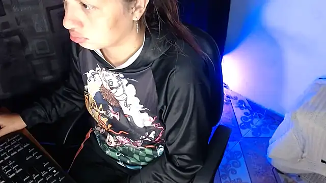 Snapshot of kattydirtylol chatting on April 2026 02:09:02 AM kattydirtylol online show from April 2026 02:09:02 AM