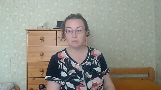 Snapshot of Smart_Rose chatting on July 2026 09:00:01 AM Smart Rose online show from July 2026 09:00:01 AM