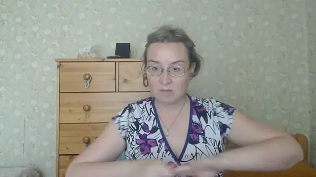 Snapshot of Smart_Rose chatting on July 2026 12:09:01 PM Smart Rose online show from July 2026 12:09:01 PM