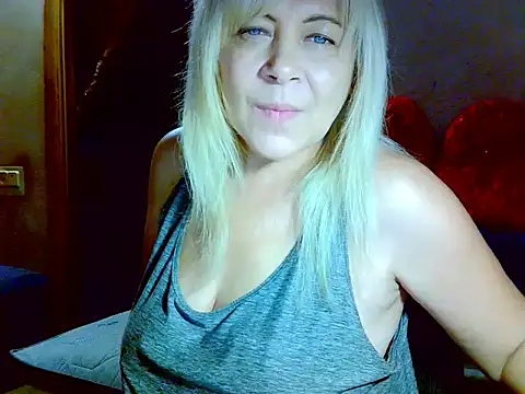 AgoniA7 online show from November 2025 04:48:02 AM