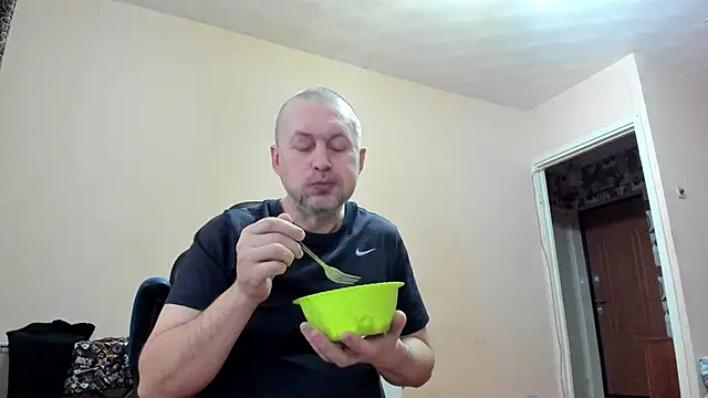 SanFrantsisko online show from November 2025 09:08:02 AM