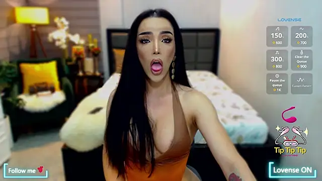 Snapshot of ThaliaSexGoddes chatting on December 2024 04:51:01 PM ThaliaSexGoddes online show from December 2024 04:51:01 PM