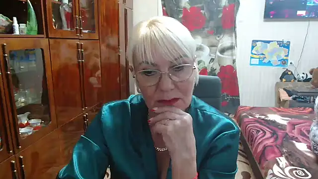 JenaCheim online show from June 2026 07:25:01 PM