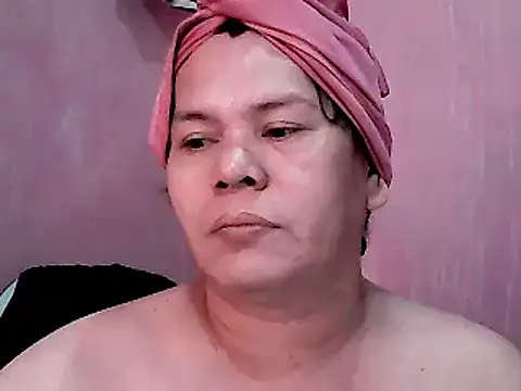 HottyLeciousCum online show from April 2026 01:36:02 PM