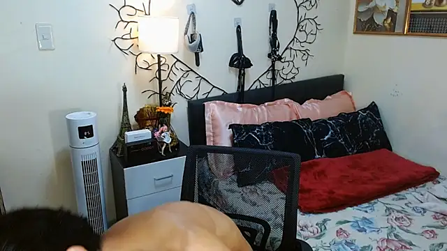 WildestTwink online show from December 2025 12:27:01 AM