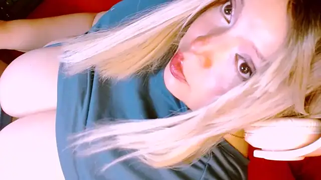 Honey Lucy1 online show from April 2026 01:30:01 AM