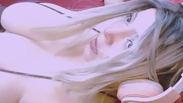 Honey Lucy1 online show from May 2026 01:55:01 AM