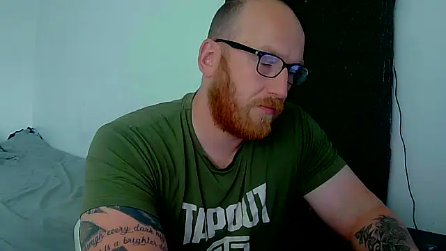 Snapshot of Tilerdadbod chatting on June 2026 02:52:01 PM Tilerdadbod online show from June 2026 02:52:01 PM