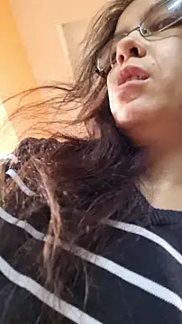 rposhta1991 online show from November 2025 11:21:02 AM