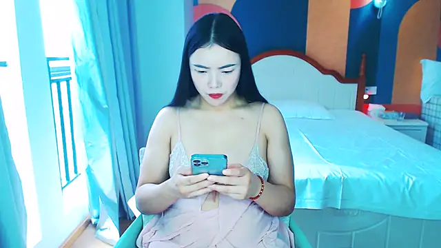 hianne online show from February 2026 06:40:02 AM