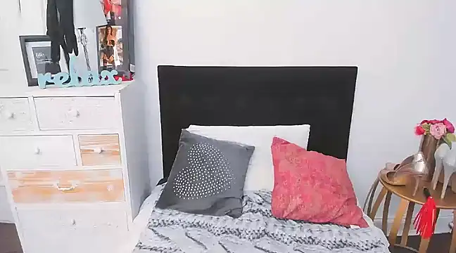 sweetMariina online show from February 2025 09:19:01 AM