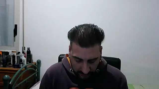 Italian dark desire online show from February 2026 10:47:01 PM