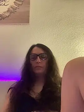 Snapshot of Chic_desire chatting on July 2026 09:22:01 PM Chic desire online show from July 2026 09:22:01 PM