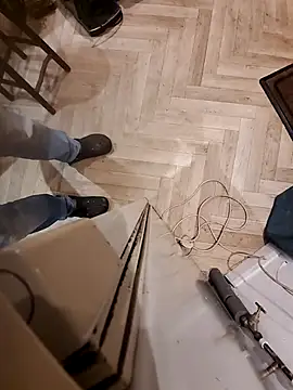 realeasy1 online show from October 2025 08:38:02 PM