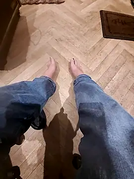 realeasy1 online show from April 2026 11:13:02 PM