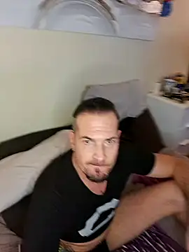 Dv8rBoy666 online show from February 2025 01:11:02 PM