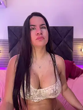 Zafira Alabi online show from July 2026 03:18:02 PM