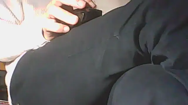 Snapshot of Moro_ra chatting on October 2025 06:08:02 PM Moro ra online show from October 2025 06:08:02 PM