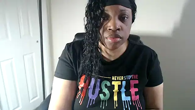 Sexymona1218 online show from April 2026 01:36:02 PM