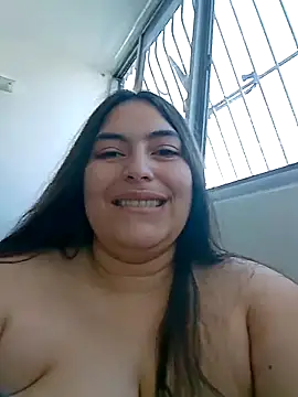 xandra252 online show from April 2026 01:04:02 PM