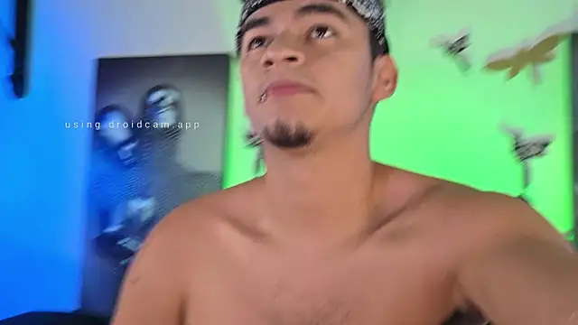 VikoHands online show from November 2025 10:22:02 PM