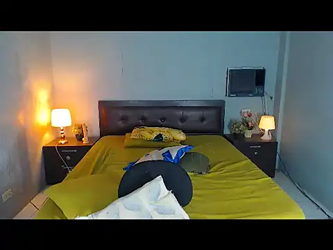 BadGirlsInBedXX online show from June 2026 12:22:01 AM