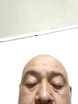 Snapshot of GeorgeVergaGrues chatting on February 2025 03:07:02 AM GeorgeVergaGrues online show from February 2025 03:07:02 AM