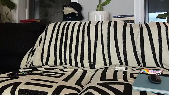 bestofdoseswirls online show from March 2026 03:32:01 AM