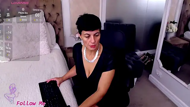 BustyPenellope online show from September 2025 02:50:02 AM