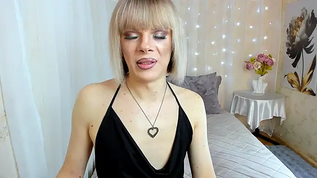 Stesnyashka123 online show from March 2026 12:43:01 PM