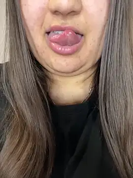 Snapshot of Jane_BBW chatting on March 2025 01:22:01 AM Jane BBW online show from March 2025 01:22:01 AM