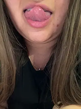 Snapshot of Jane_BBW chatting on September 2025 03:11:02 PM Jane BBW online show from September 2025 03:11:02 PM