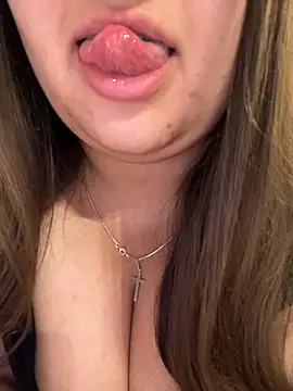 Snapshot of Jane_BBW chatting on November 2025 03:23:02 AM Jane BBW online show from November 2025 03:23:02 AM