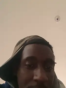 Snapshot of SkinnymanwithBbc chatting on January 2025 05:45:01 PM SkinnymanwithBbc online show from January 2025 05:45:01 PM