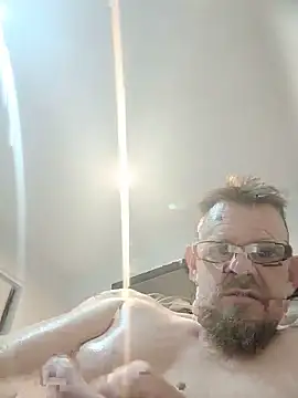 Snapshot of Skody31 chatting on May 2026 12:15:01 PM Skody31 online show from May 2026 12:15:01 PM