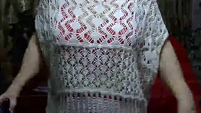 Snapshot of Emma52610 chatting on December 2024 05:37:02 PM Emma52610 online show from December 2024 05:37:02 PM