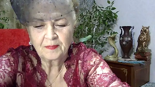 Snapshot of Emma52610 chatting on February 2025 05:39:01 PM Emma52610 online show from February 2025 05:39:01 PM