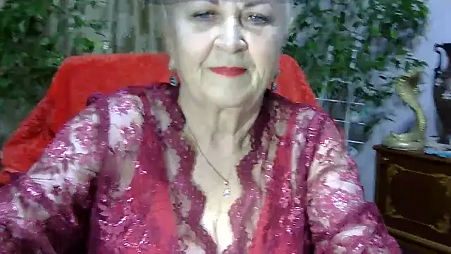 Snapshot of Emma52610 chatting on February 2025 05:26:01 PM Emma52610 online show from February 2025 05:26:01 PM