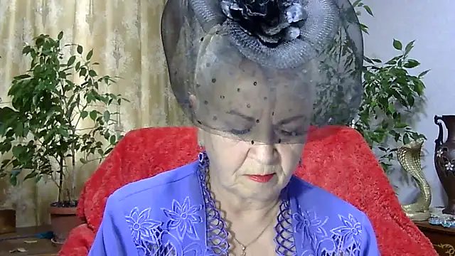 Snapshot of Emma52610 chatting on March 2025 06:47:02 AM Emma52610 online show from March 2025 06:47:02 AM