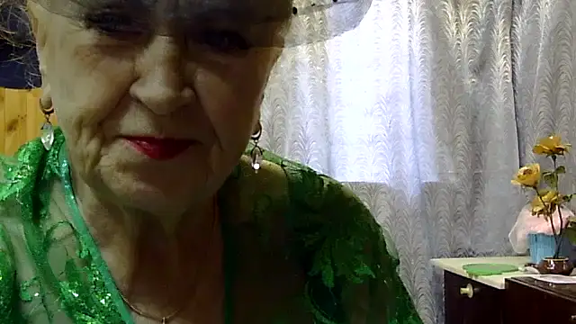 Snapshot of Emma52610 chatting on September 2025 06:26:02 AM Emma52610 online show from September 2025 06:26:02 AM