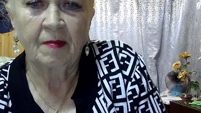 Snapshot of Emma52610 chatting on September 2025 04:34:02 PM Emma52610 online show from September 2025 04:34:02 PM