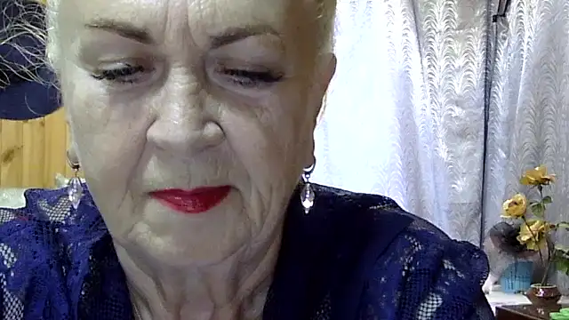 Snapshot of Emma52610 chatting on September 2025 11:26:01 AM Emma52610 online show from September 2025 11:26:01 AM