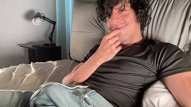 beranco19 online show from April 2026 06:44:02 PM