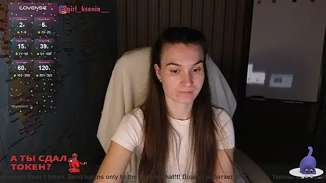 Snapshot of Girl_Ksenia chatting on March 2025 09:43:02 PM Girl Ksenia online show from March 2025 09:43:02 PM