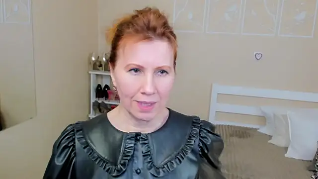 FoxySophia online show from March 2025 10:24:02 AM