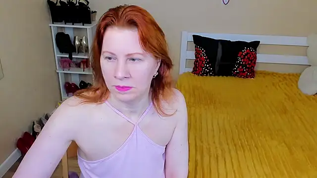 FoxySophia online show from July 2026 03:58:02 PM