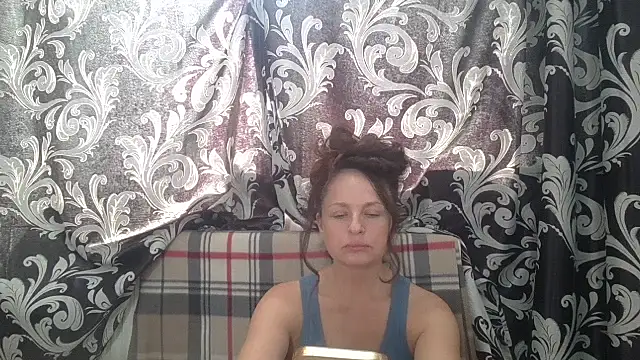Snapshot of LindaStarS chatting on June 2026 11:31:01 AM LindaStarS online show from June 2026 11:31:01 AM