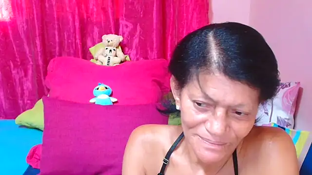 SLUTTYROXY online show from February 2026 06:18:02 AM