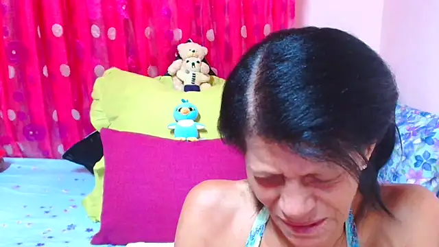 SLUTTYROXY online show from February 2026 07:48:01 PM