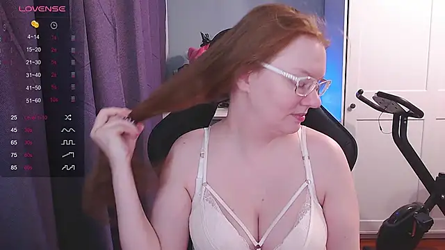 Lady Inari online show from October 2025 07:31:02 PM